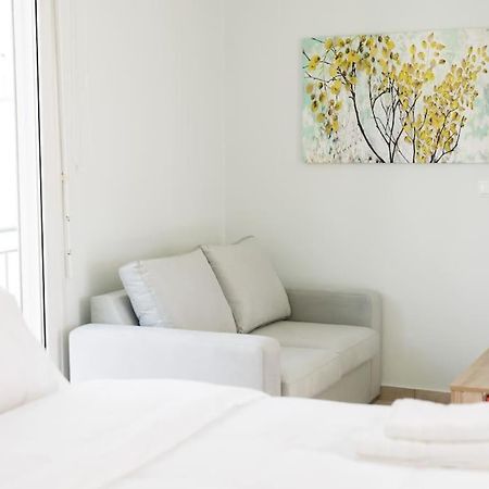 Adorable Sunny Studio With Private Balcony I Athens Exterior photo